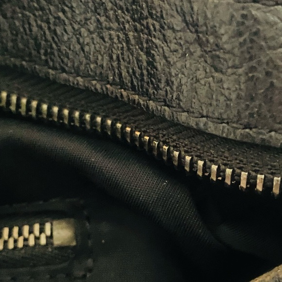 BURBERRY Black Leather & Synthetic Chain Large Tote Shoulder Bag - Picture 10 of 12